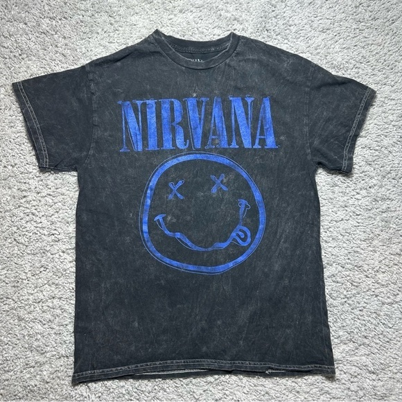 Nirvana Shirt Womens Medium Crewneck Spellout Tee Smiley Face Music Band Cobain - Picture 1 of 3